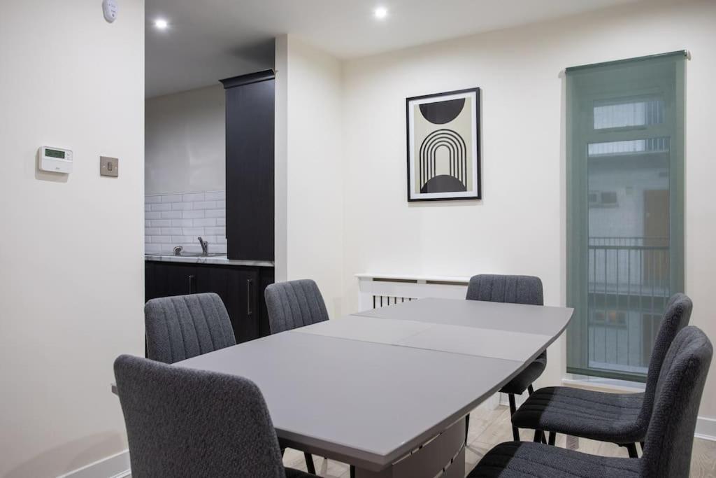 Luxury, Sleeps 6, City Centre Belfast Exterior photo