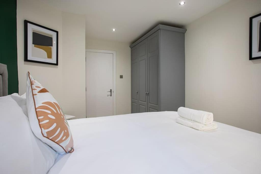 Luxury, Sleeps 6, City Centre Belfast Exterior photo